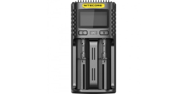 NITECORE UM2 - USB Ladegerät mit LED-Display